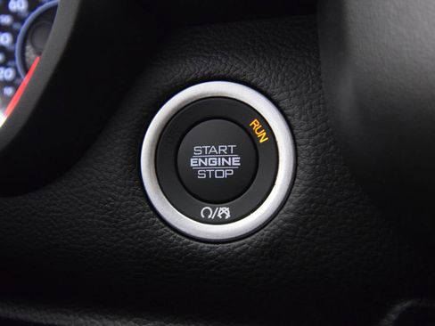 New 2026 RAM 1500 4x4 Crew Cab image 27