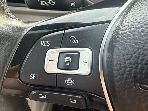 Used 2019 Volkswagen Atlas SE w/ Towing Package FWD image 23