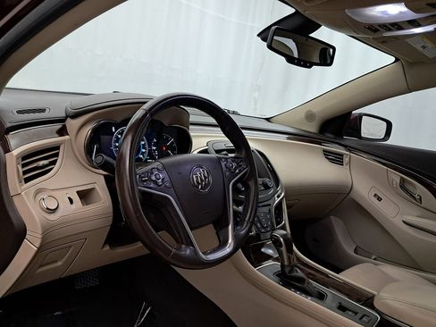 Used 2015 Buick LaCrosse Premium image 6