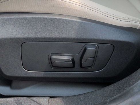 New 2026 BMW 228i xDrive w/ Premium Package AWD/4WD image 18