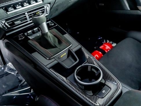 Used 2022 Porsche 911 GT3 RWD image 44