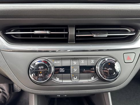 New 2026 Buick Envista Preferred w/ Convenience I Package image 32