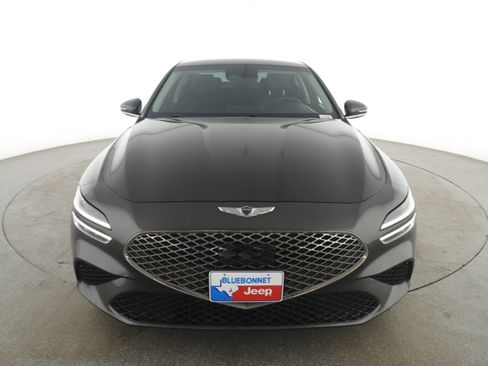 Used 2023 Genesis G70 2.0T image 2