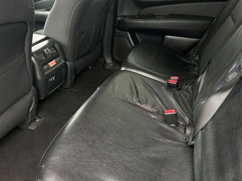 Used 2019 Nissan Pathfinder S image 5