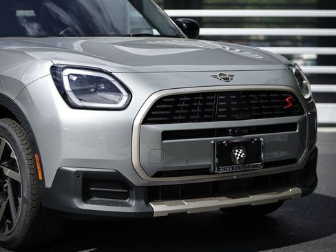 New 2027 MINI Cooper Countryman S image 2