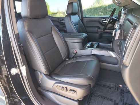 Used 2019 GMC Sierra 1500 SLT image 15