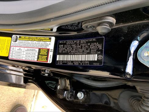 Used 2024 Toyota Camry LE w/ Convenience Package FWD image 34