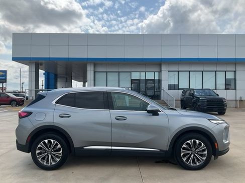 Used 2024 Buick Envision Preferred AWD/4WD image 33