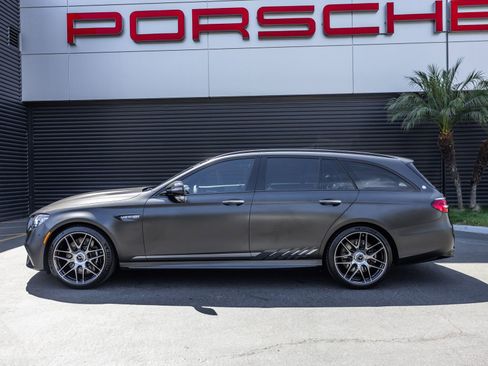 Used 2023 Mercedes-Benz E 63 AMG S image 2