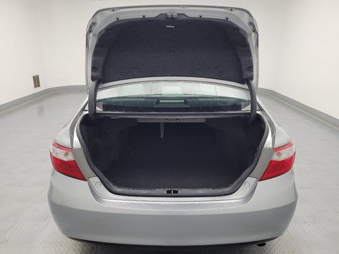 Used 2017 Toyota Camry LE FWD image 29