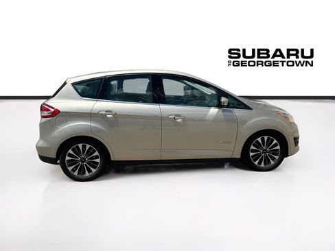 Used 2017 Ford C-MAX Titanium w/ Equipment Group 301A FWD image 8