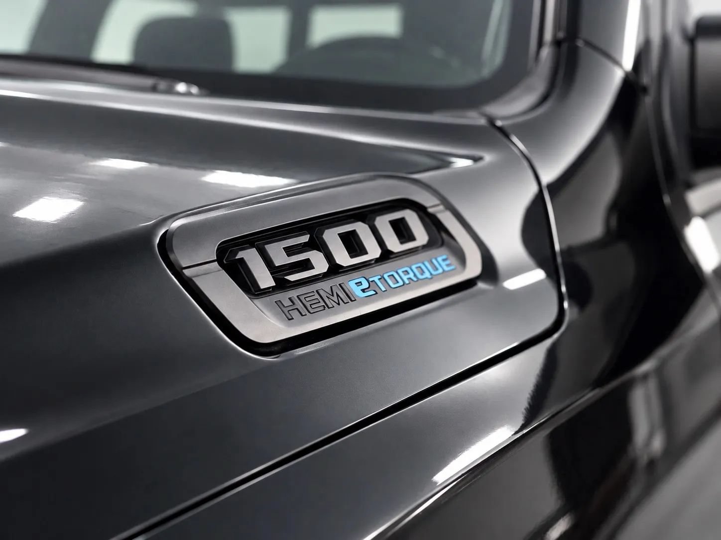 Used 2021 RAM 1500 Big Horn RWD image 4