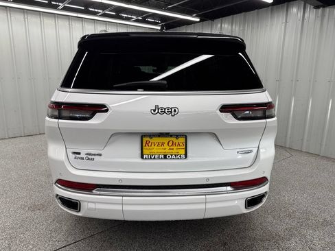 Used 2021 Jeep Grand Cherokee L Summit w/ Luxury Tech Group V AWD/4WD image 5
