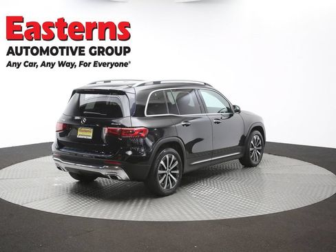 Used 2022 Mercedes-Benz GLB 250 4MATIC w/ Premium Package Lite image 41