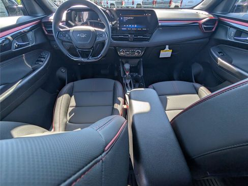 New 2026 Chevrolet TrailBlazer RS w/ Convenience Package FWD image 31