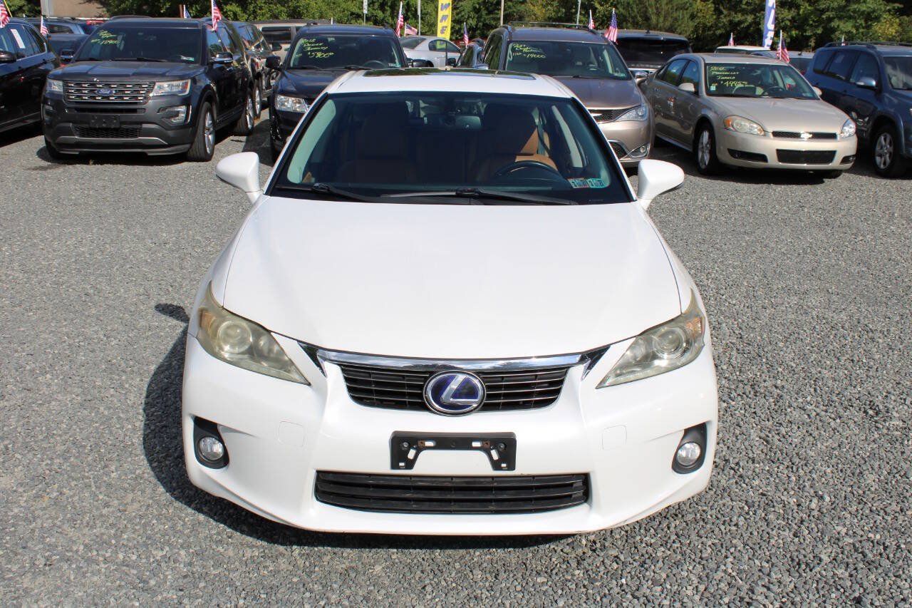Used 2012 Lexus CT 200h Premium w/ Premium Audio Pkg FWD image 3