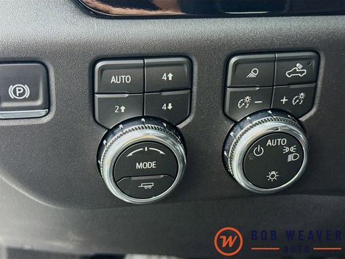 Used 2026 GMC Sierra 1500 SLE AWD/4WD image 12