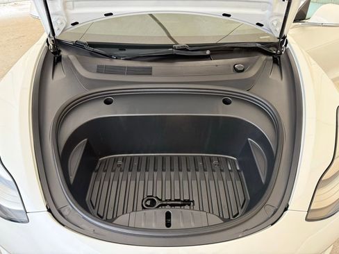 Used 2020 Tesla Model 3 Standard Range Plus image 31