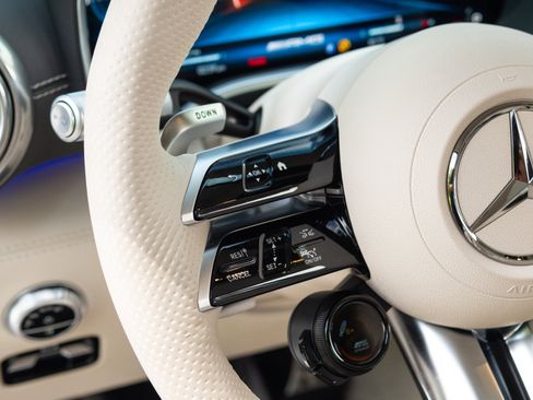 Used 2025 Mercedes-Benz AMG GT 63 image 39