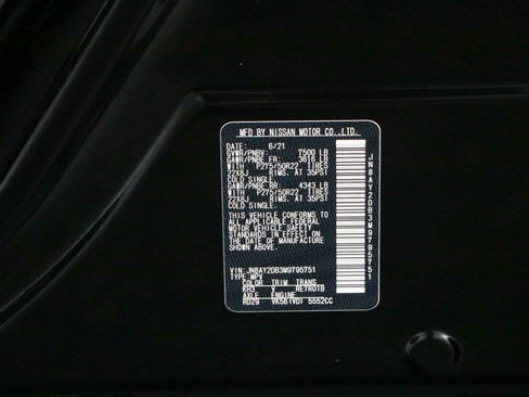 Used 2021 Nissan Armada Platinum w/ Captain's Chairs Package AWD/4WD image 38