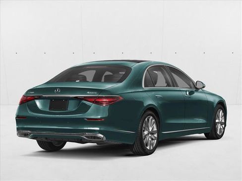New 2026 Mercedes-Benz S 500 4MATIC image 2