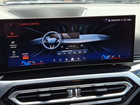 Used 2024 BMW i4 eDrive35 w/ Convenience Package image 17