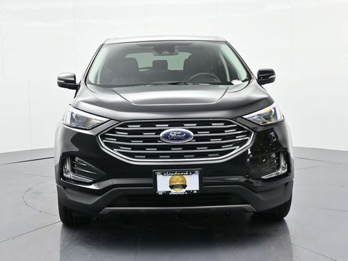 Used 2024 Ford Edge Titanium AWD/4WD image 3