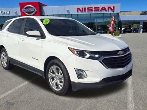 Used 2021 Chevrolet Equinox LT image 1