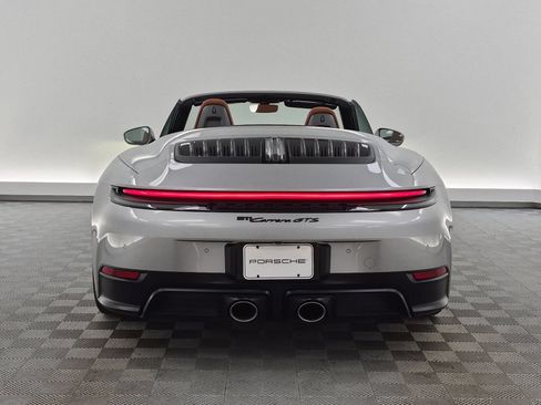 Used 2025 Porsche 911 Carrera GTS RWD image 11
