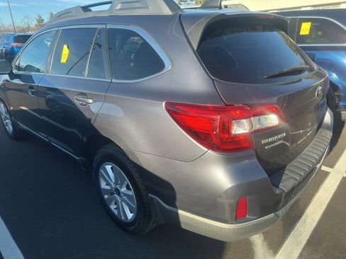 Used 2016 Subaru Outback 2.5i Premium w/ Popular Package #3 image 3