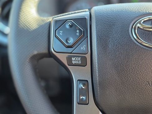 Used 2023 Toyota Tacoma TRD Off-Road image 21