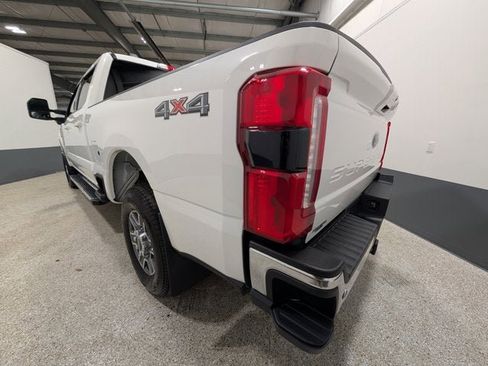 Used 2024 Ford F250 Lariat image 4