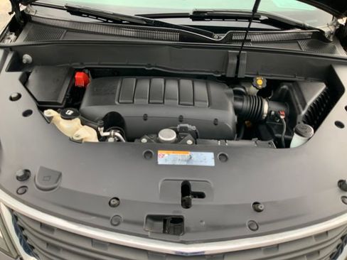 Used 2017 Chevrolet Traverse LS AWD/4WD image 12