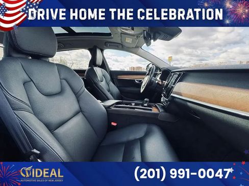 Used 2023 Volvo S90 B6 Plus AWD/4WD image 11