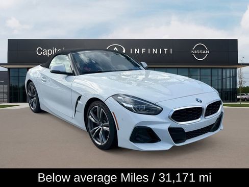 Used 2025 BMW Z4 sDrive30i image 3
