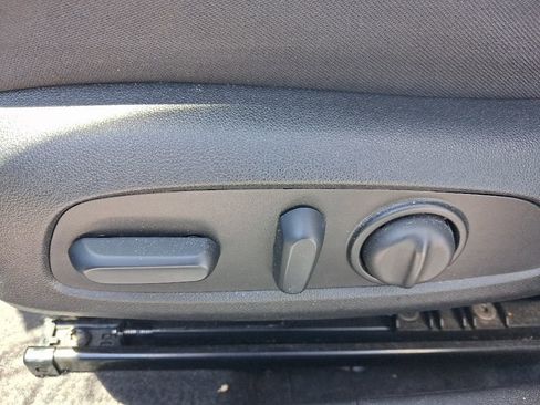 Used 2024 Chevrolet Malibu LT FWD image 18
