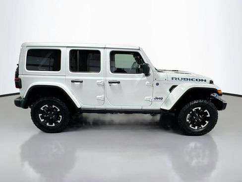 Used 2024 Jeep Wrangler Unlimited Rubicon 4xe AWD/4WD image 5