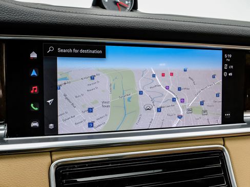 Used 2023 Porsche Panamera 4 Platinum Edition image 25