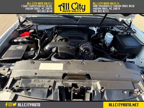 Used 2011 GMC Yukon SLT w/ SLT-2 Equipment Package image 39