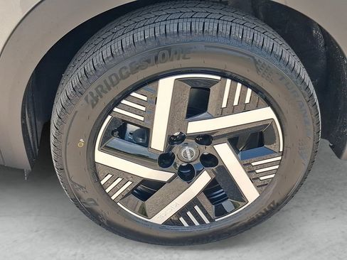 New 2026 Nissan Kicks SV w/ SV Premium Package FWD image 24