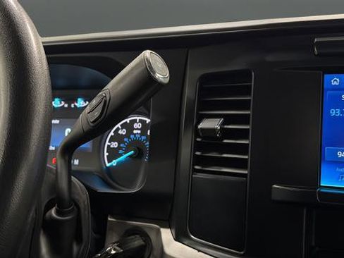 Used 2023 Ford F250 XL AWD/4WD image 17