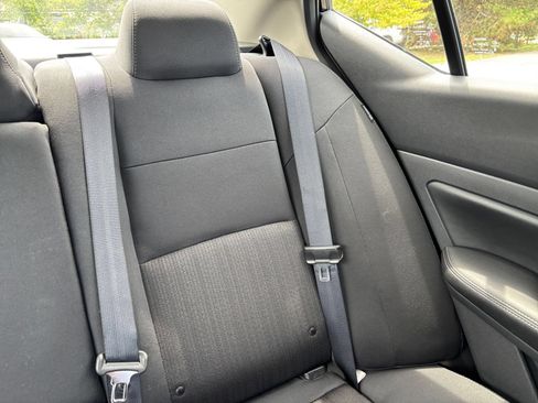 Used 2025 Nissan Altima 2.5 SV FWD image 35