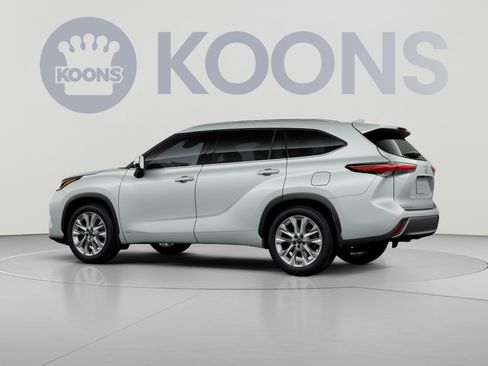New 2026 Toyota Highlander Limited AWD/4WD image 7