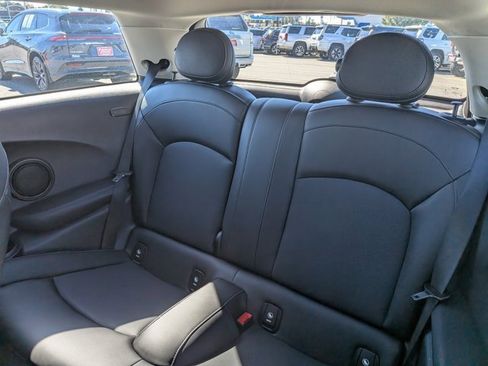 Used 2020 MINI Cooper S image 15