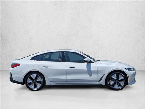 Used 2023 BMW i4 eDrive35 w/ Premium Package RWD image 4