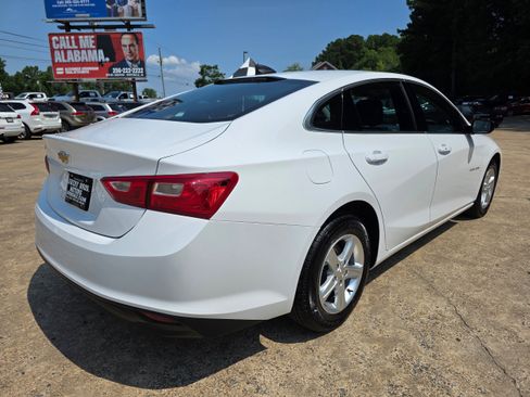 Used 2023 Chevrolet Malibu LS FWD image 5