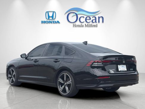 Used 2023 Honda Accord Sport image 5