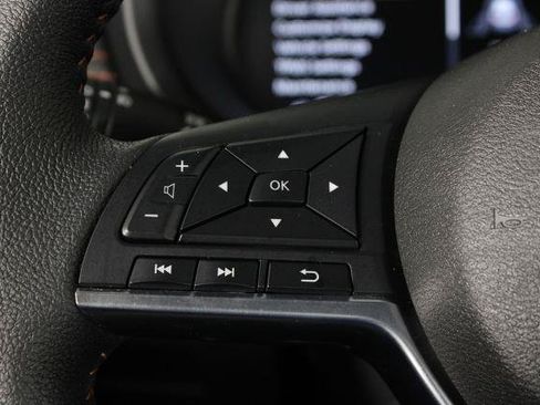 Certified 2024 Nissan Kicks SR FWD image 24