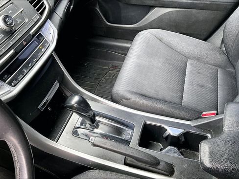 Used 2014 Honda Accord Sport image 11