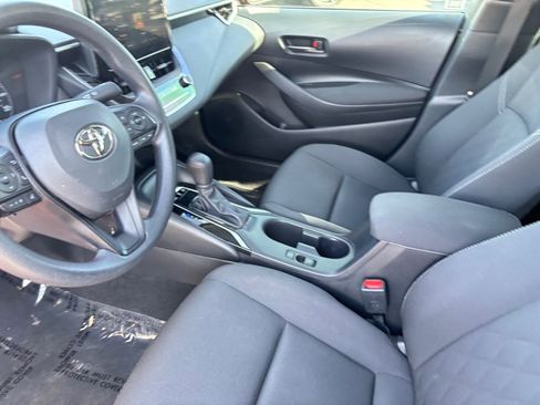 Used 2025 Toyota Corolla LE w/ Carpet Mat Package (TMS) image 22